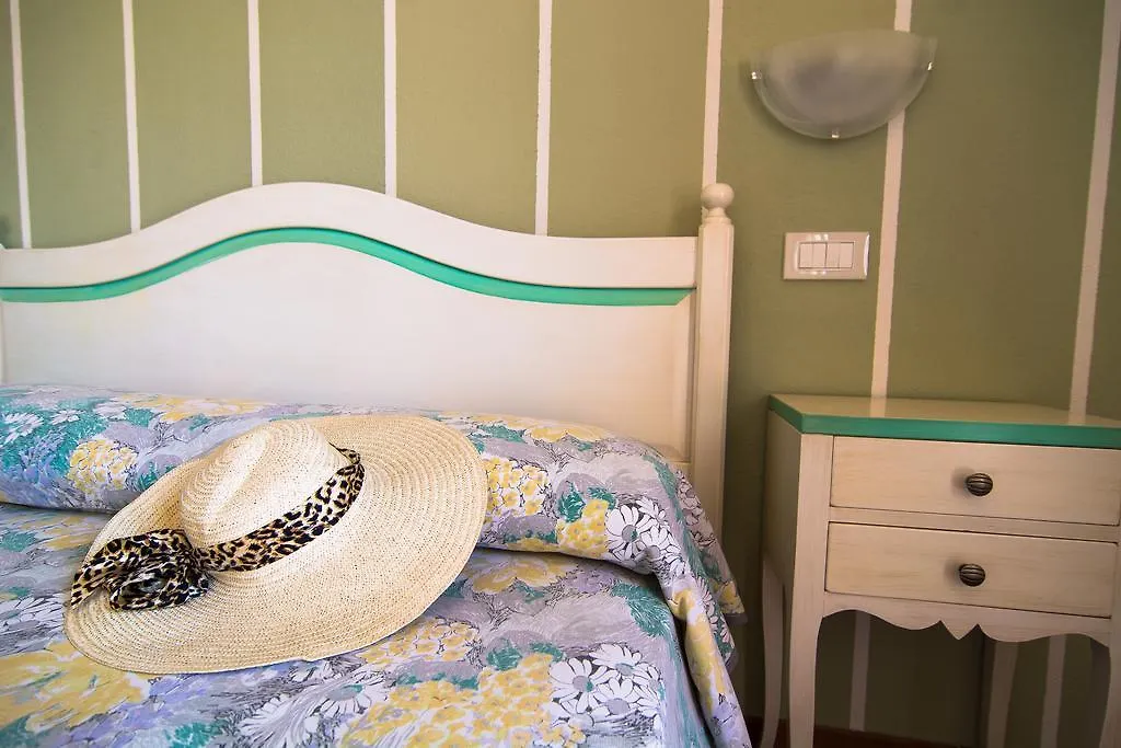**  Hotel Stella D'Oro Villasimius Ιταλία