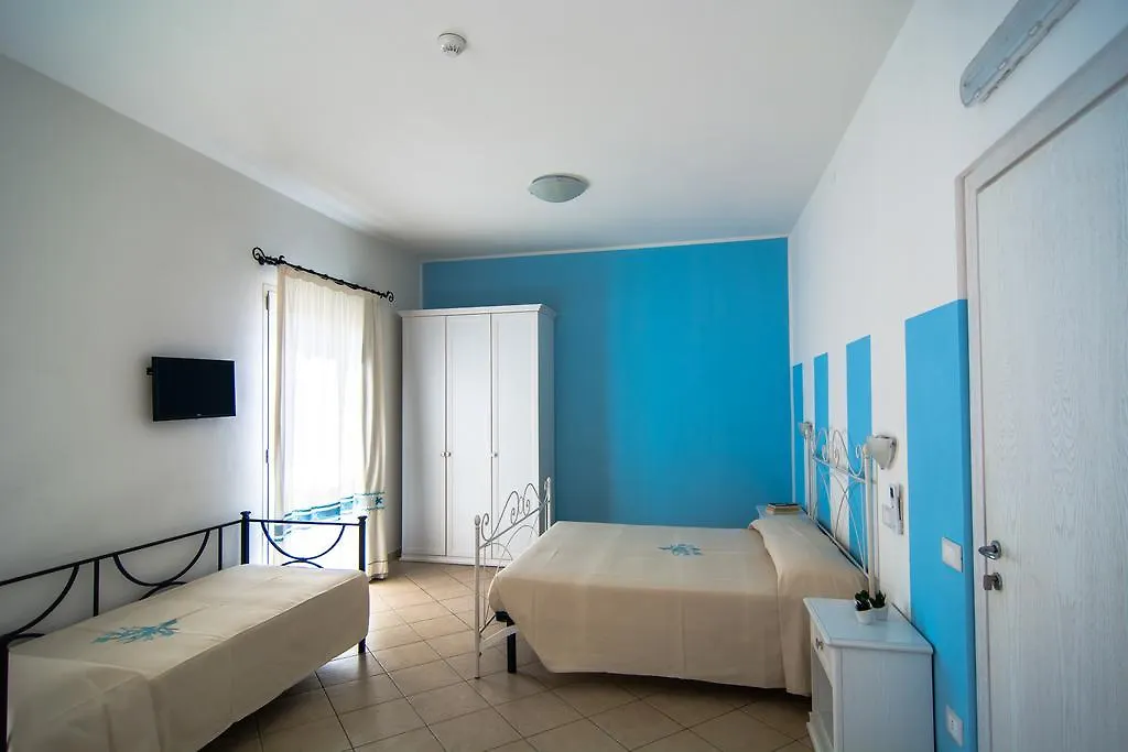 Hotel Stella D'Oro Villasimius 2*,